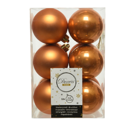 12x stuks kunststof kerstballen cognac bruin (amber) 6 cm glans/mat