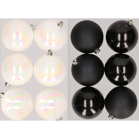 12x stuks kunststof kerstballen mix van parelmoer wit en zwart 8 cm