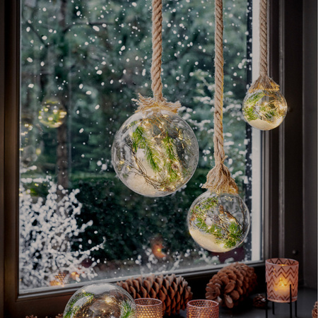 1x stuks verlichte glazen kerstballen aan touw met 30 lampjes zilver/warm wit 14 cm