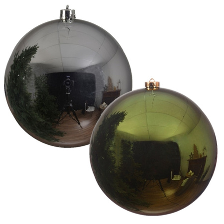 2x stuks grote kerstballen van 20 cm glans van kunststof groen en zilver