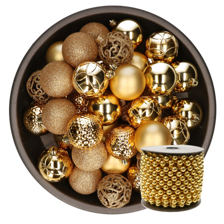 37x stuks kunststof kerstballen 6 cm inclusief kralenslinger goud