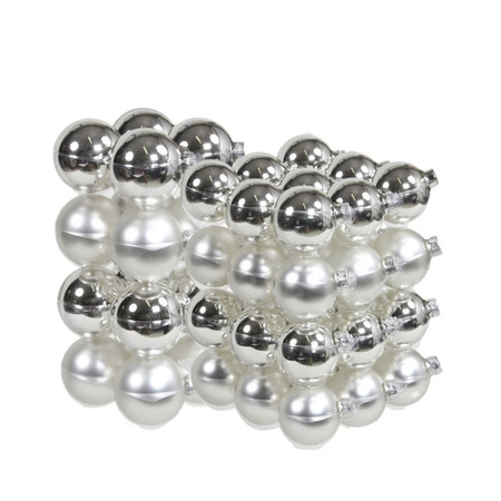 52x stuks glazen kerstballen zilver 6 en 8 cm mat/glans
