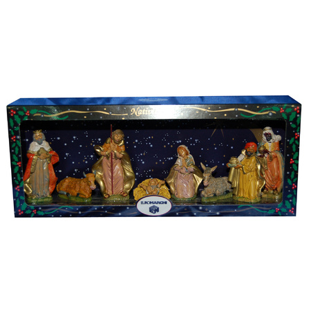 8x Kerststal beeldjes - Jezus/Maria/Jozef - kunststof - van 8 tot 11 cm 