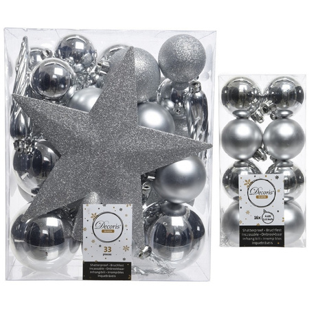 Kerstversiering kunststof kerstballen met piek zilver 4-5-6-8 cm pakket van 49x stuks