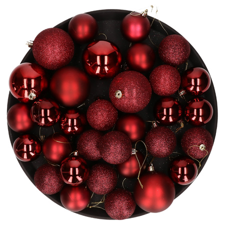 Kerstversiering set kerstballen donkerrood 6 - 8 - 10 cm - pakket van 62x stuks