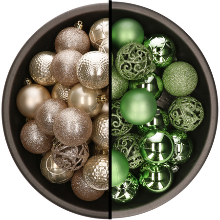 Kunststof kerstballen 74x stuks champagne en groen 6 cm